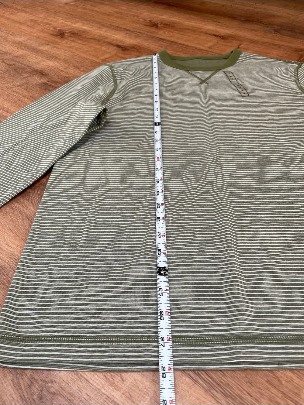 J Crew Mens Striped Long Sleeve Crew Neck‎ Shirt Tee Size Medium Green NWOT